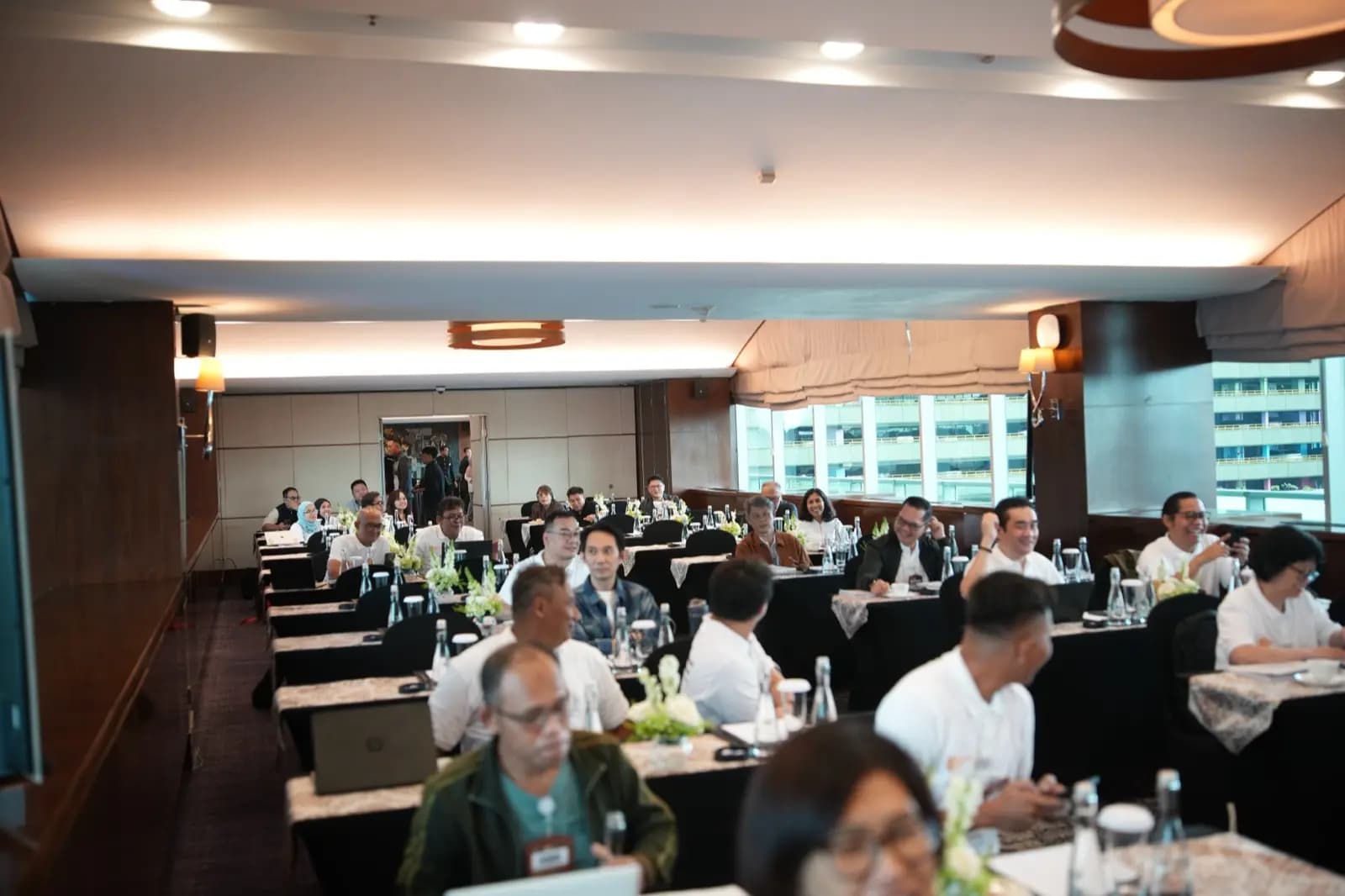 Vindy Lingga — Presentasi